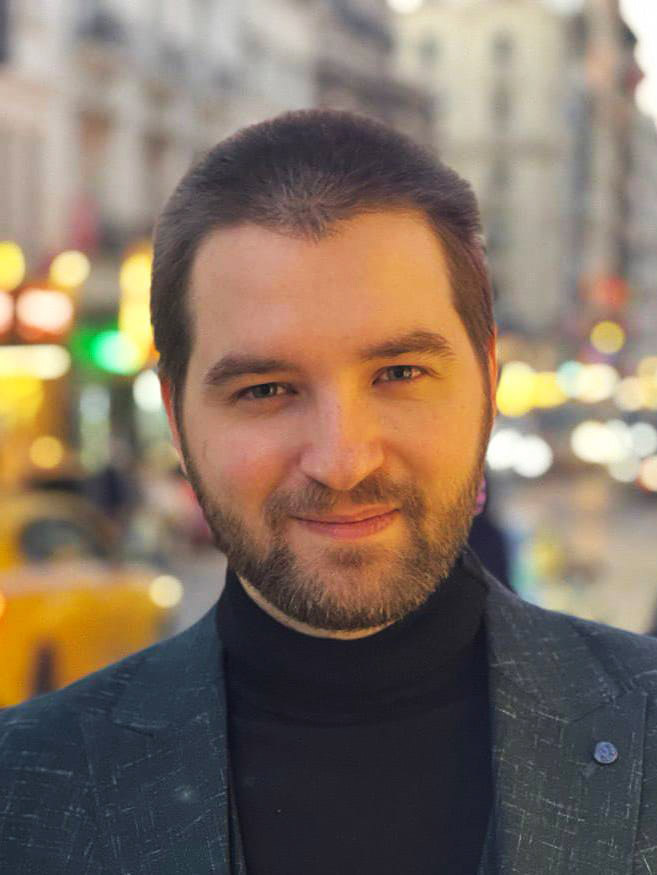 Данила Симонов